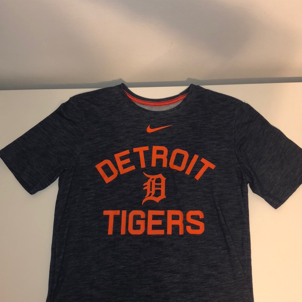 nike detroit tigers shirt